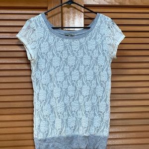 Bordeaux lace short sleeve top